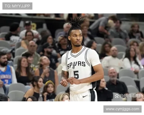 马刺卡斯尔表现惊艳 名嘴力挺成新焦点